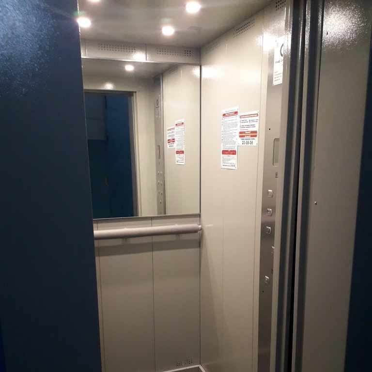 Фото В четырех многоквартирных домах Улан-Удэ полностью заменят 10 лифтов
