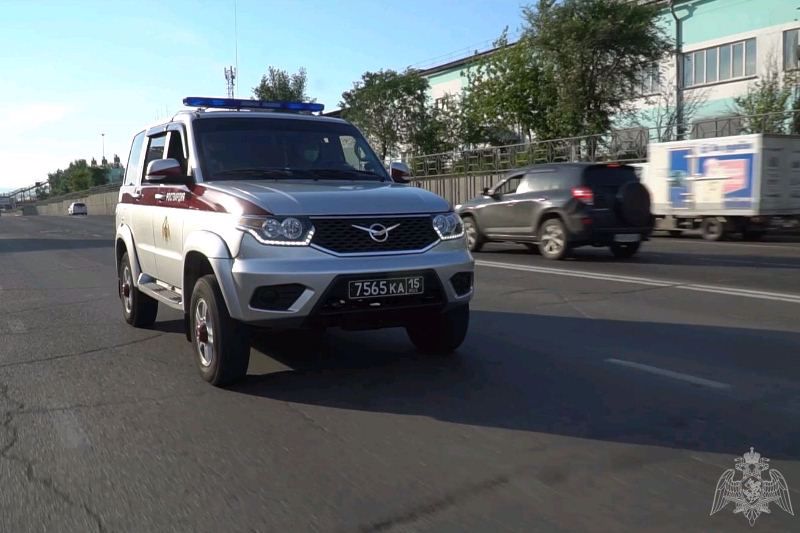 Фото В Улан-Удэ росгвардейцы задержали пьяного водителя