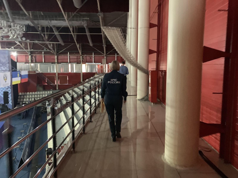 Фото Сотрудники МЧС будут дежурить в ФСК Улан-Удэ во время чемпионата России
