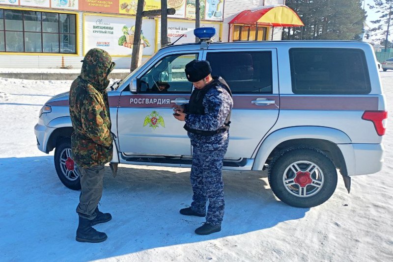 Фото В Бурятии росгвардейцы задержали двоих граждан в федеральном розыске