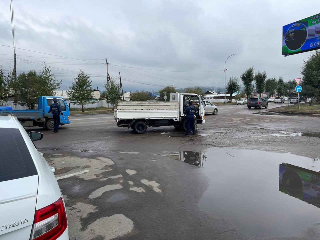 Фото В Улан-Удэ штрафуют перевозчиков, пренебрегающих тентом