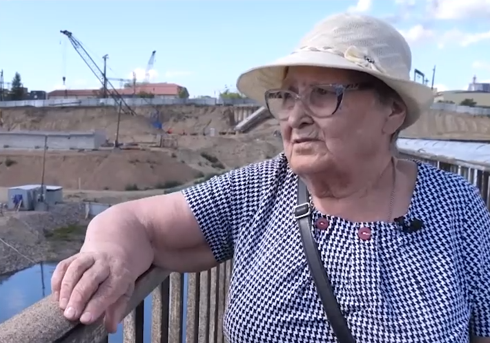 Фото Бабушка из Бурятии ждет, когда достроят третий мост (ВИДЕО)