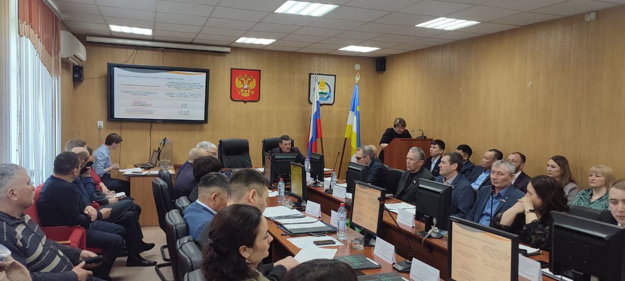 Фото Ларису Волкову избрали главой Заиграевского района Бурятии