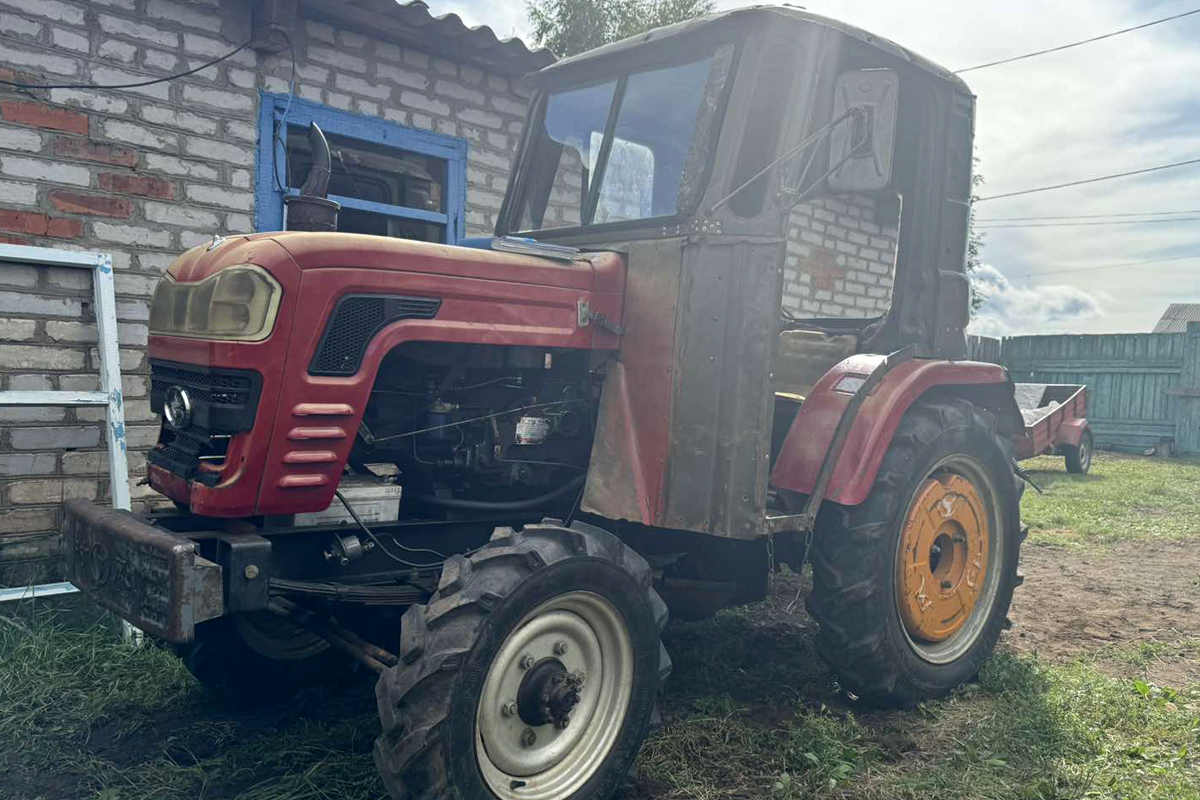 Фото В Бурятии 5-летний мальчик на тракторе задавил 7-летнего брата