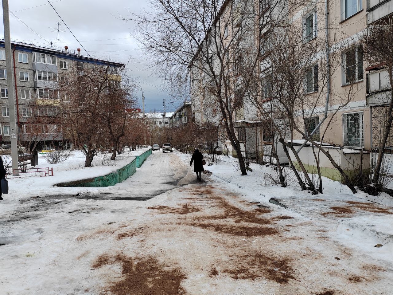Фото В Улан-Удэ женатые мужчины чаще холостых «обкладывают» свою половинку нецензурной бранью