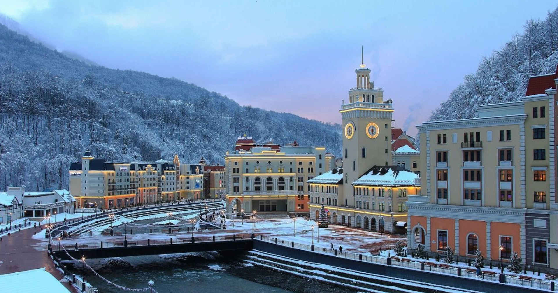 Фото Отдых с видом: 5 отелей Красной Поляны с захватывающим видом на горы