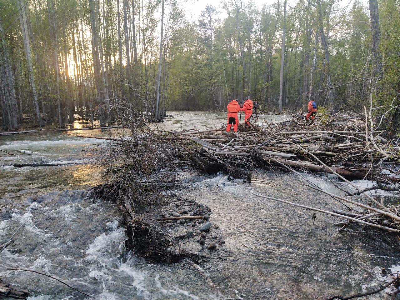 Фото В Бурятии нашли тело подростка, которого унесло течением реки