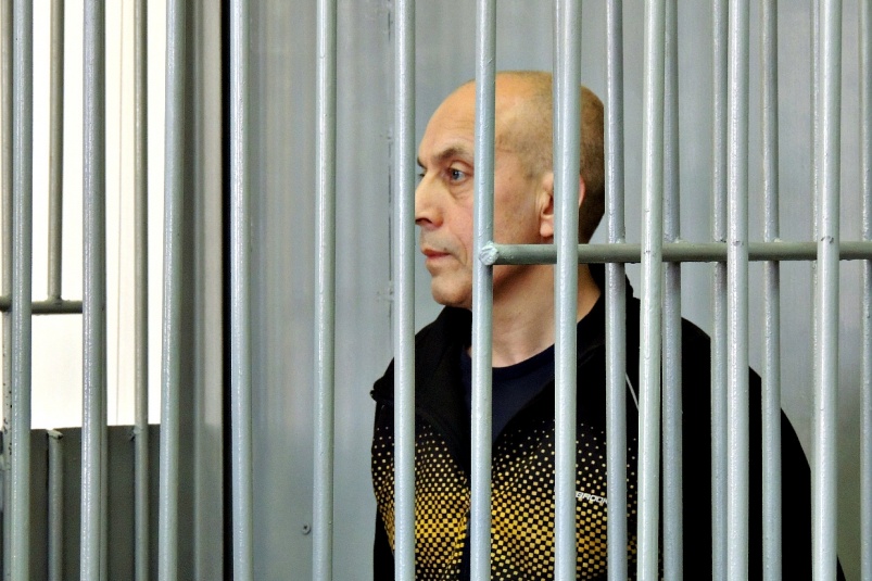 Фото Бывший учитель химии из Иркутска получил 11 лет тюрьмы за производство наркотиков на даче