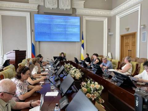 Фото В Общественной палате Бурятии обсудили доклад Ассоциации НОМ 