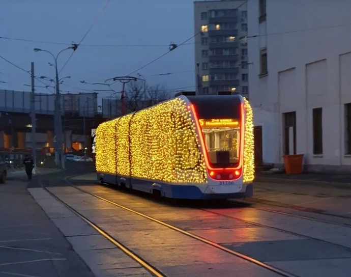 Фото По Улан-Удэ пустят новогодний трамвай
