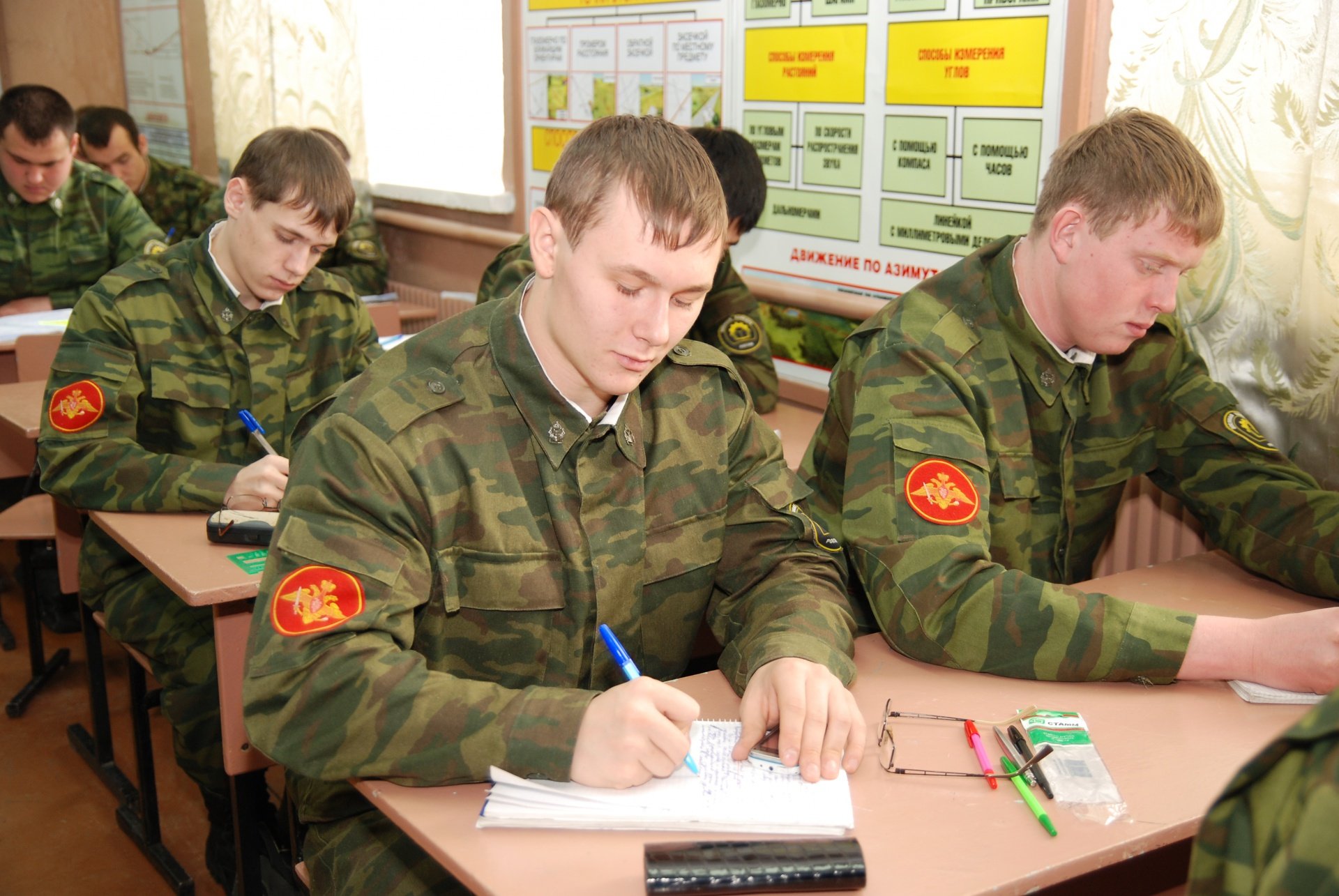 Фото В России могут отменить военные кафедры в вузах