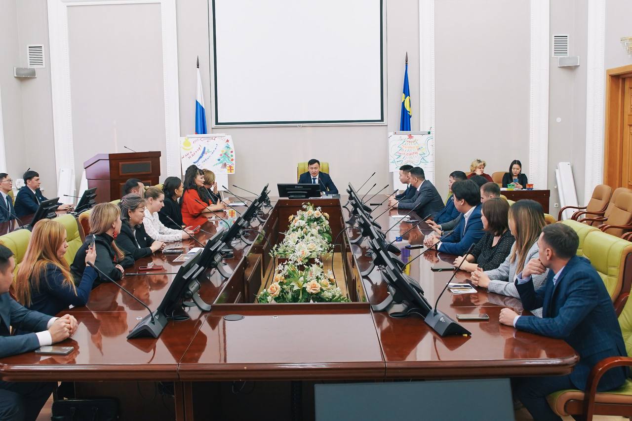 Фото В Бурятии 45 выпускников Центра развития компетенций получили удостоверения