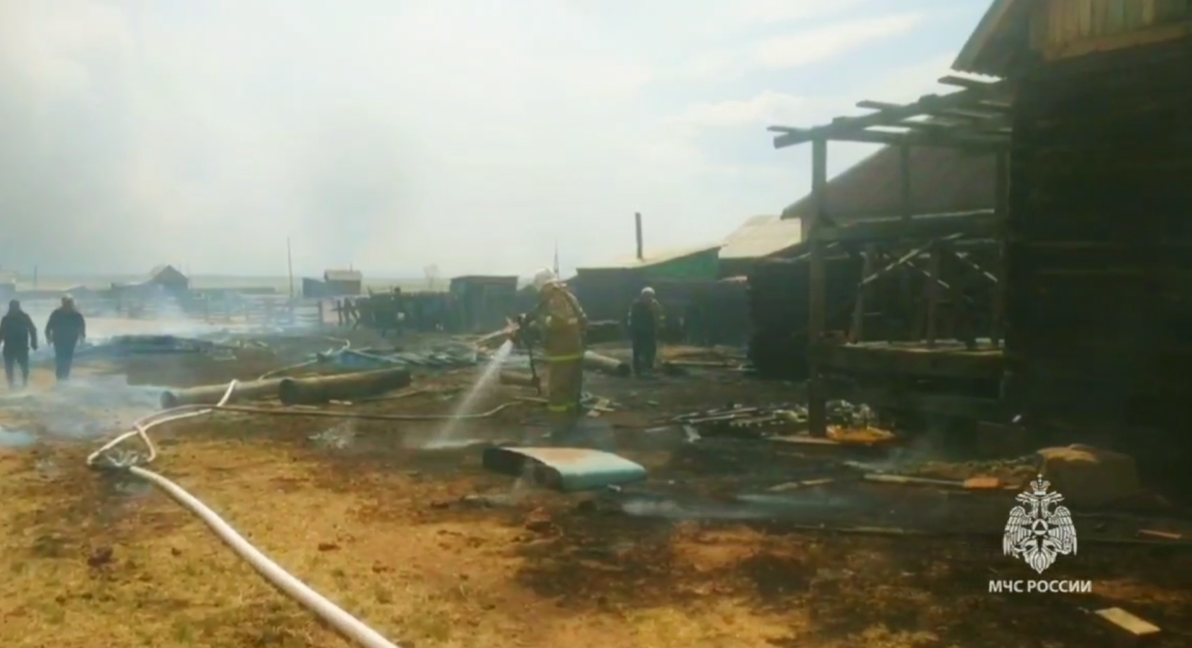 Фото Житель Бурятии "накоптил" сала на 20 тысяч рублей