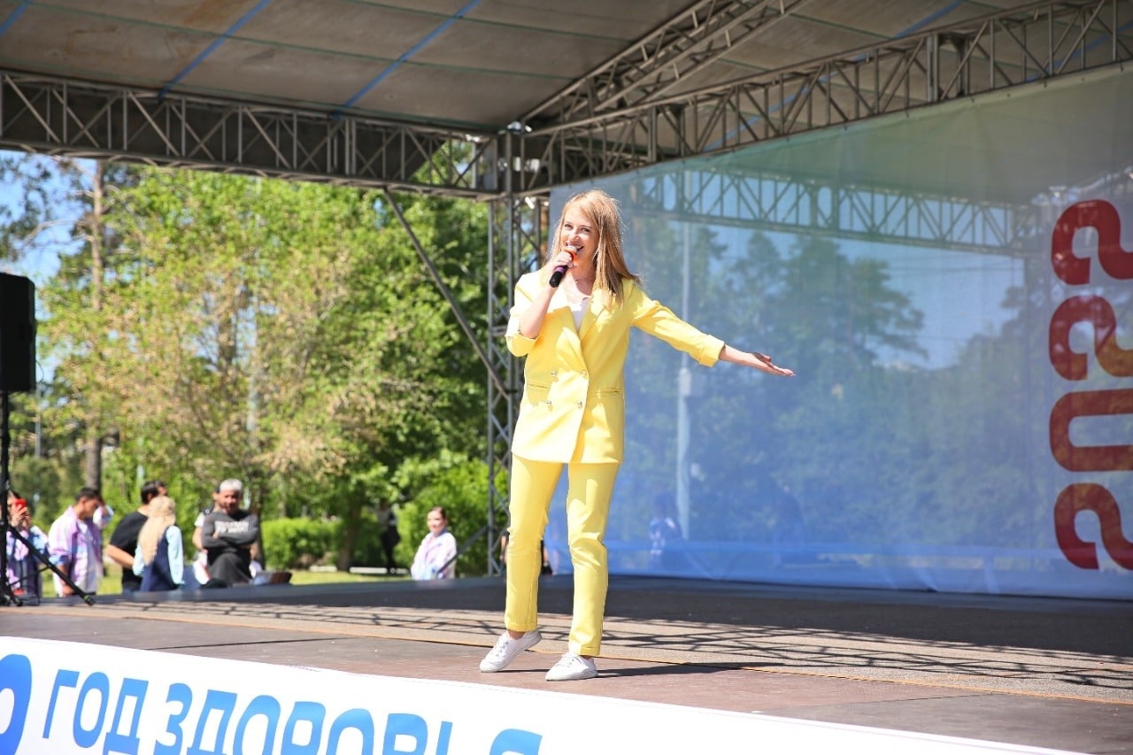 Фото Звезды бурятской эстрады дадут концерт в Улан-Удэнском парке «Юбилейный» (6+)