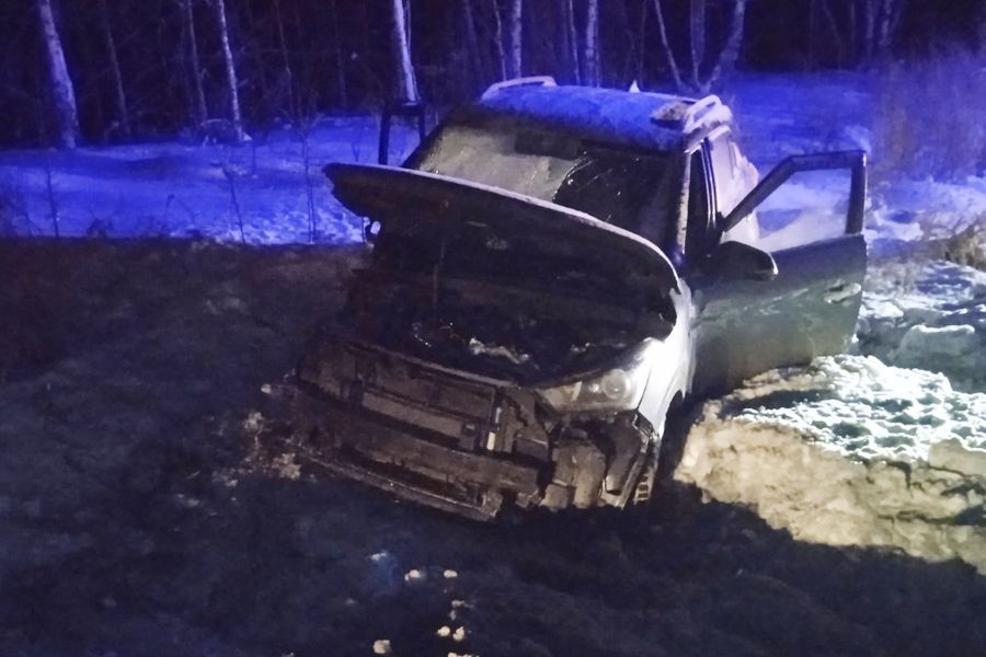 Фото В Бурятии на федеральной трассе женщина пострадала в лобовом ДТП