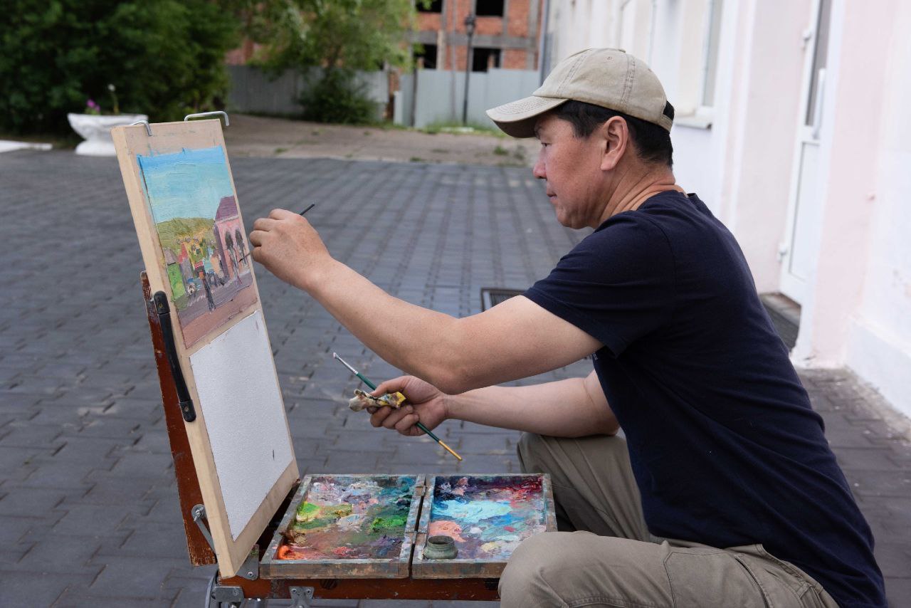 Фото В Улан-Удэ откроется персональная выставка "Пейзажные мотивы" Евгения Болсобоева 