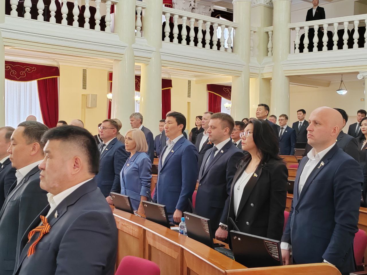 Фото Депутат Народного Хурала Геннадий Бадмаев поднял вопрос о строительстве водовода в мкр. Забайкальский