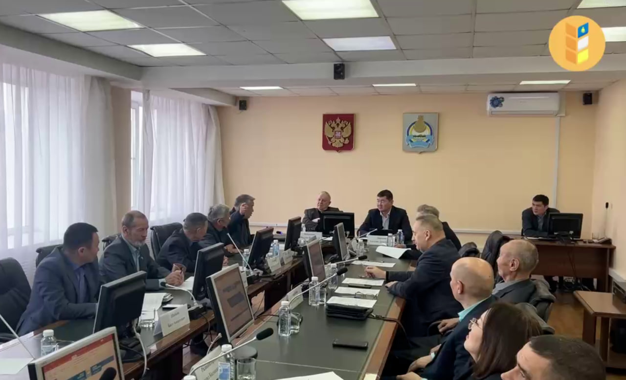 Фото Встреча с Советом старейшин прошла в Минсельхозе Бурятии