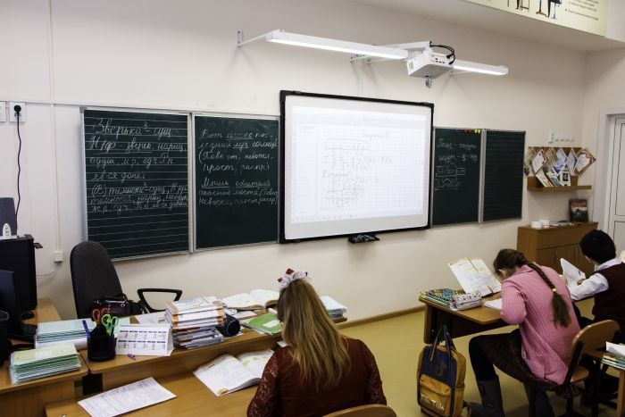 Фото В Бурятии школьники будут обучаться по учебникам на бурятском языке 