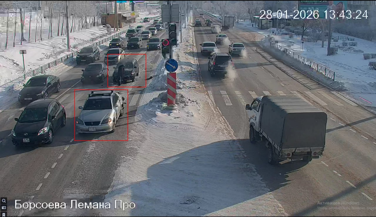 Фото Два малыша получили травмы в ДТП на Борсоева