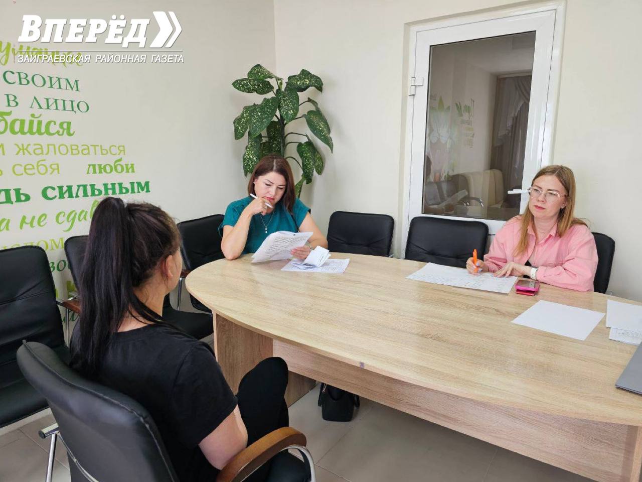 Фото Омбудсмен встретилась в бурятском наркодиспансере с мамами, лишенными родительских прав 