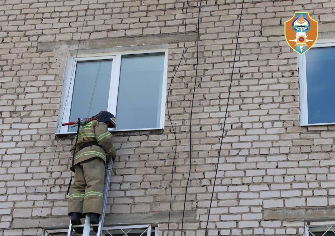 Фото В районе Бурятии один за другим загорелись два нежилых дома