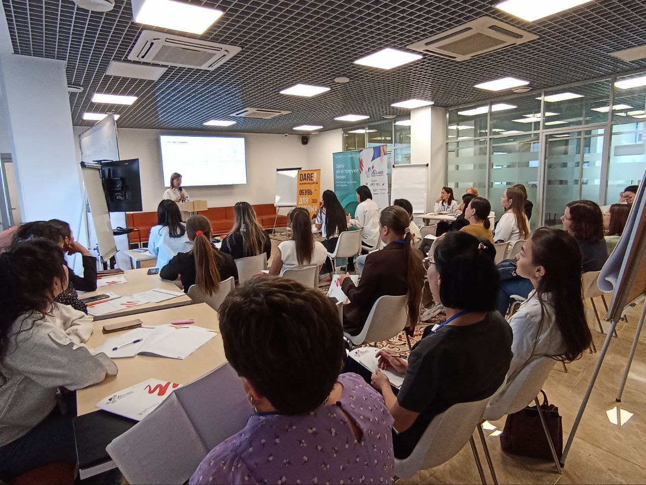 Фото В Бурятии стартовал федеральный проект «Мама-предприниматель»