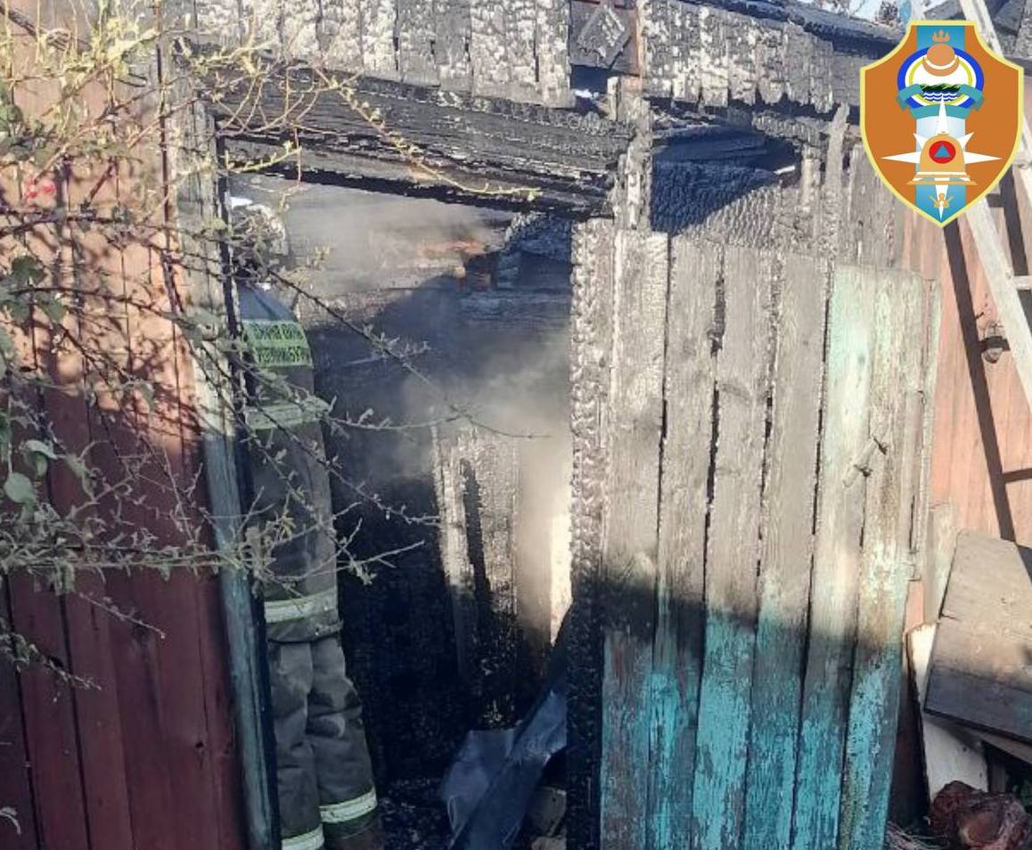 Фото В Кабанском районе Бурятии пострадала баня и зимовье 