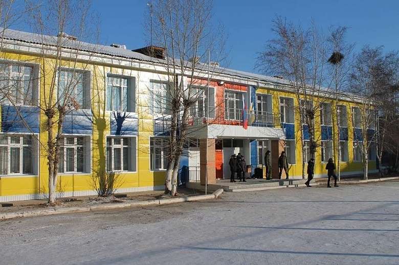 Фото Школа в пос. Звездный понемногу избавляется от учеников и учителей 