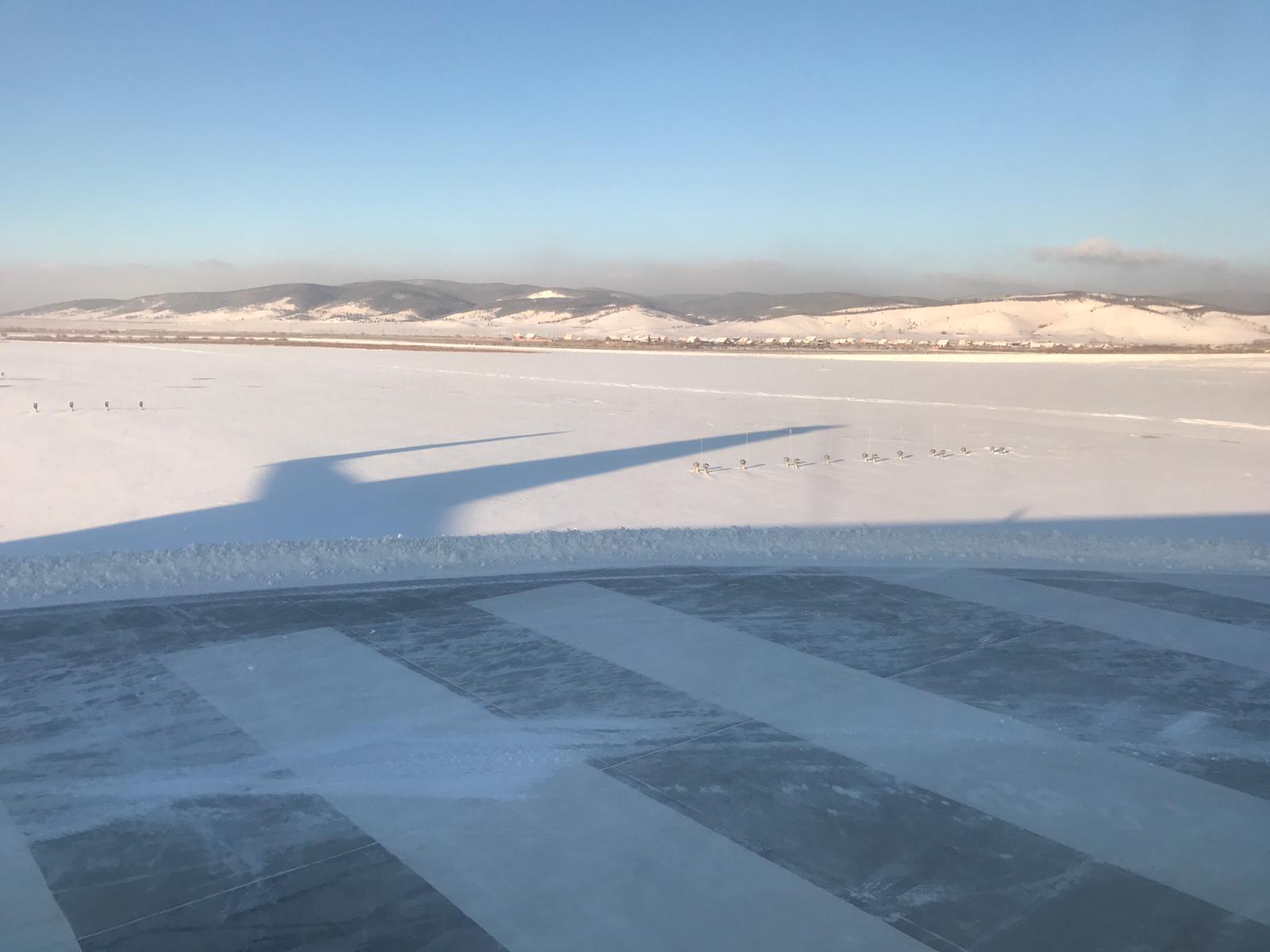 Фото В аэропорту Улан-Удэ началась эксплуатация новой взлетно-посадочной полосы