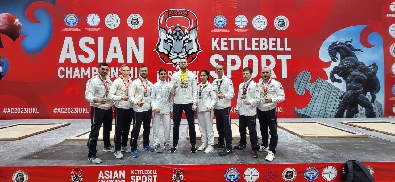 Фото Гиревики Бурятии блеснули на чемпионате и первенстве Азии в Бишкеке