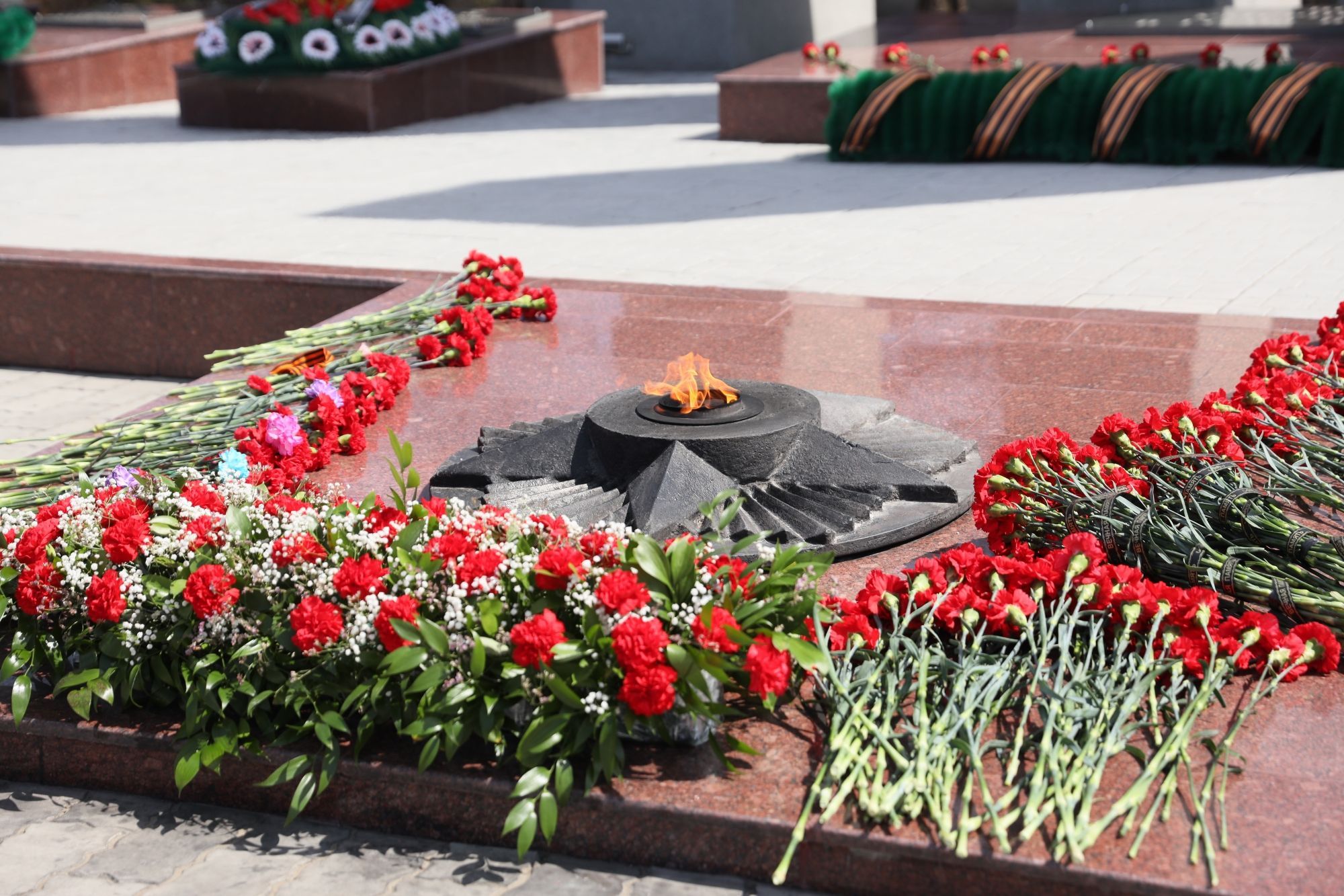 Фото В Октябрьском районе Улан-Удэ почтили память воинов, погибших от ран в госпиталях