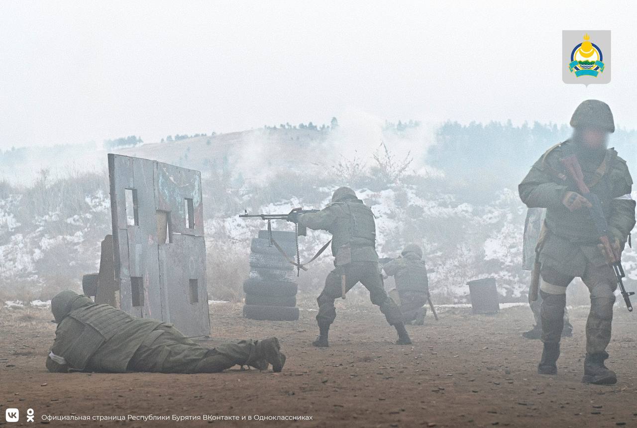 Фото Артиллеристы ВВО в Республике Бурятия осваивают методику скоростной стрельбы