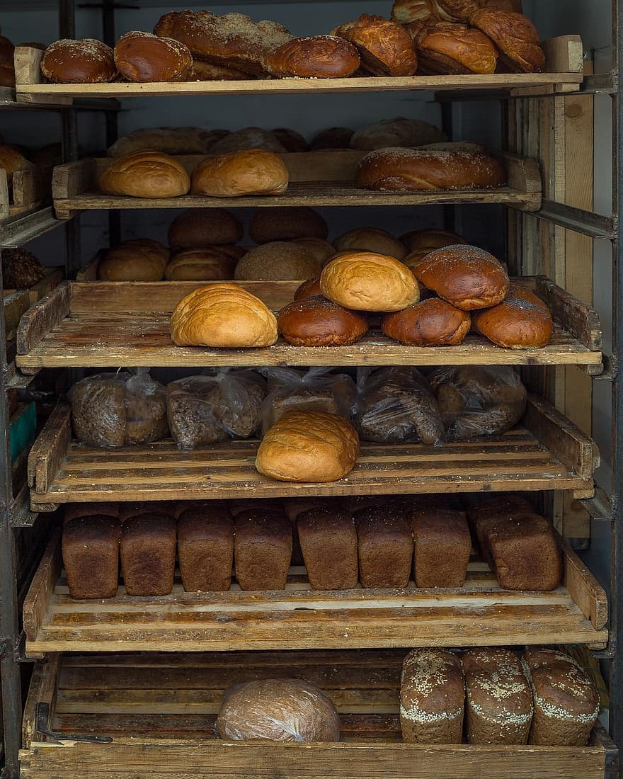 Фото В магазинах Бурятии обнаружен грязный хлеб