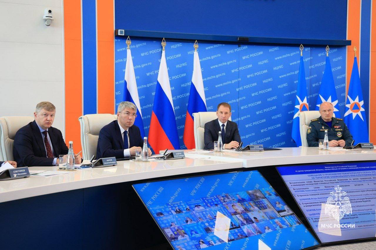 Фото Глава Бурятии Алексей Цыденов: "Лесные пожары в республике под контролем" 