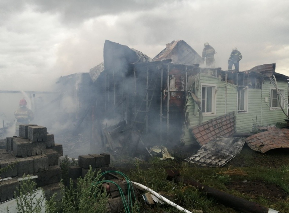 Фото В селе Нурселение Бурятии пострадал дом на миллионы рублей