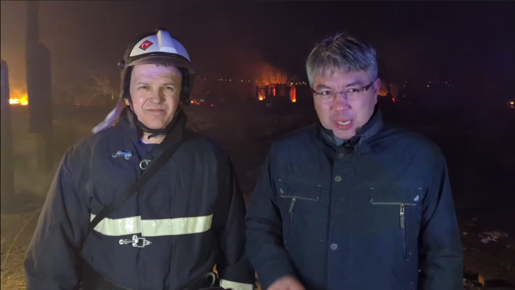 Фото Глава Бурятии выезжал на пожары в шквалистый ветер в пригородах Улан-Удэ