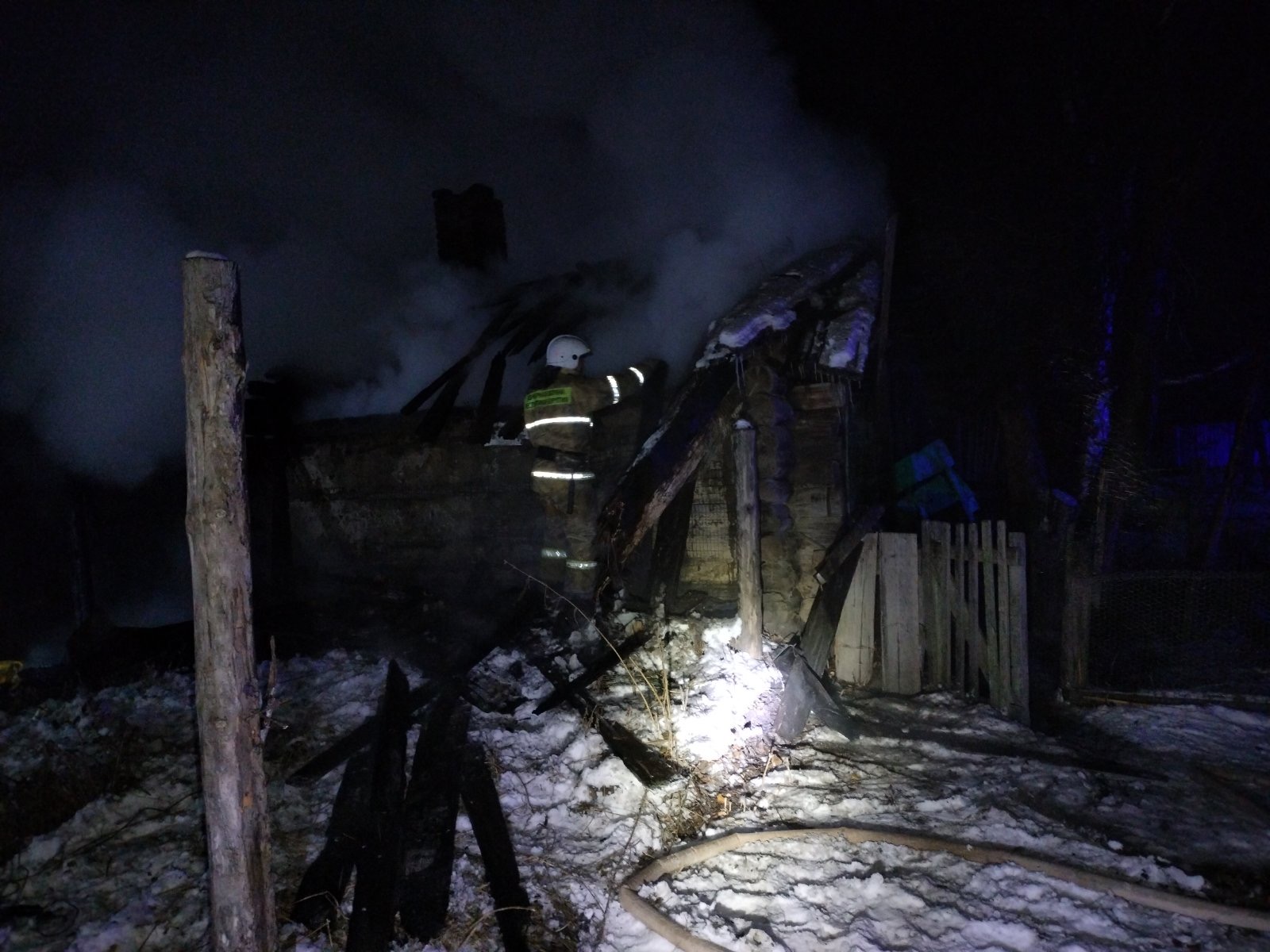 Фото В Бурятии за выходные произошло 8 пожаров из-за неправильной работы печей