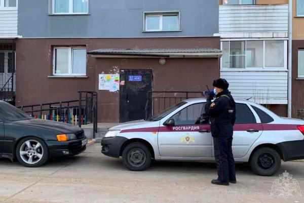 Фото Житель Улан-Удэ ограбил квартиру с помощью сигнализации на машине хозяина