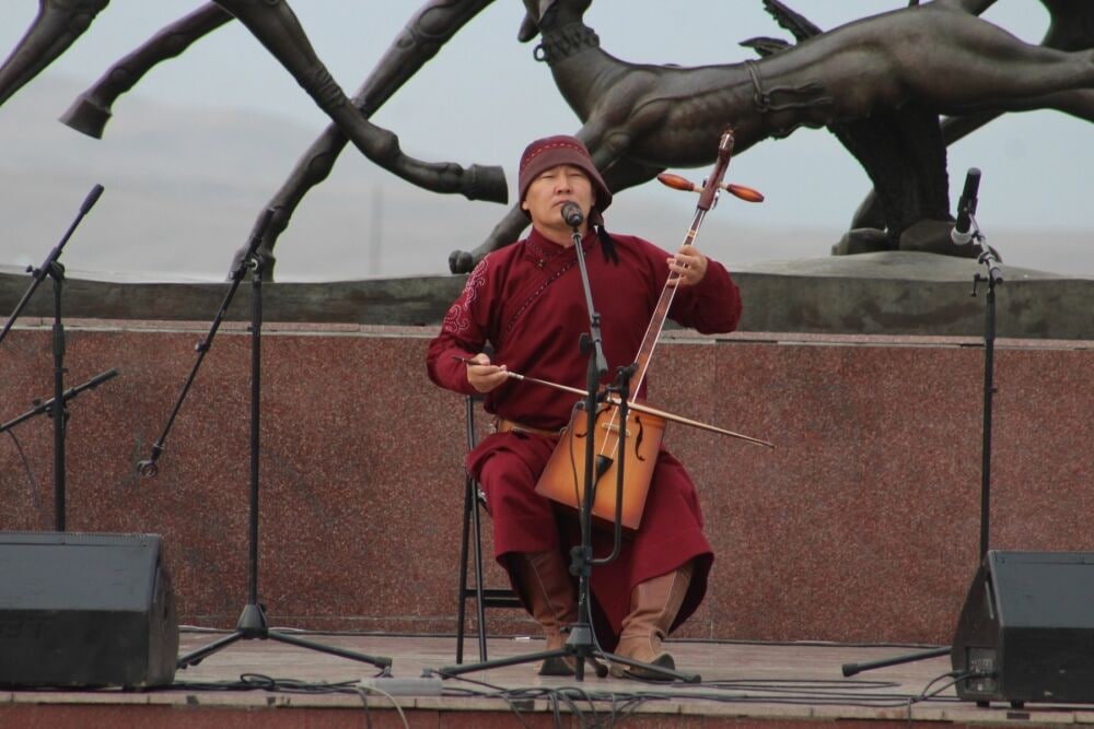 Фото В Улан-Удэ состоится фестиваль-конкурс «Хуурайм наадан-2023» (6+)