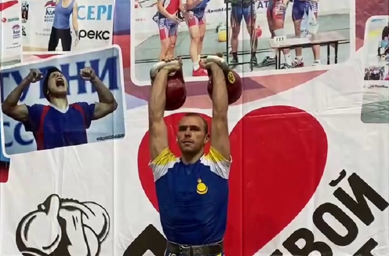 Фото Бурятия стала чемпионом Всероссийских соревнований по гиревому спорту