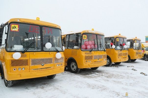 Фото В Улан-Удэ учащиеся школы нуждаются в автобусах