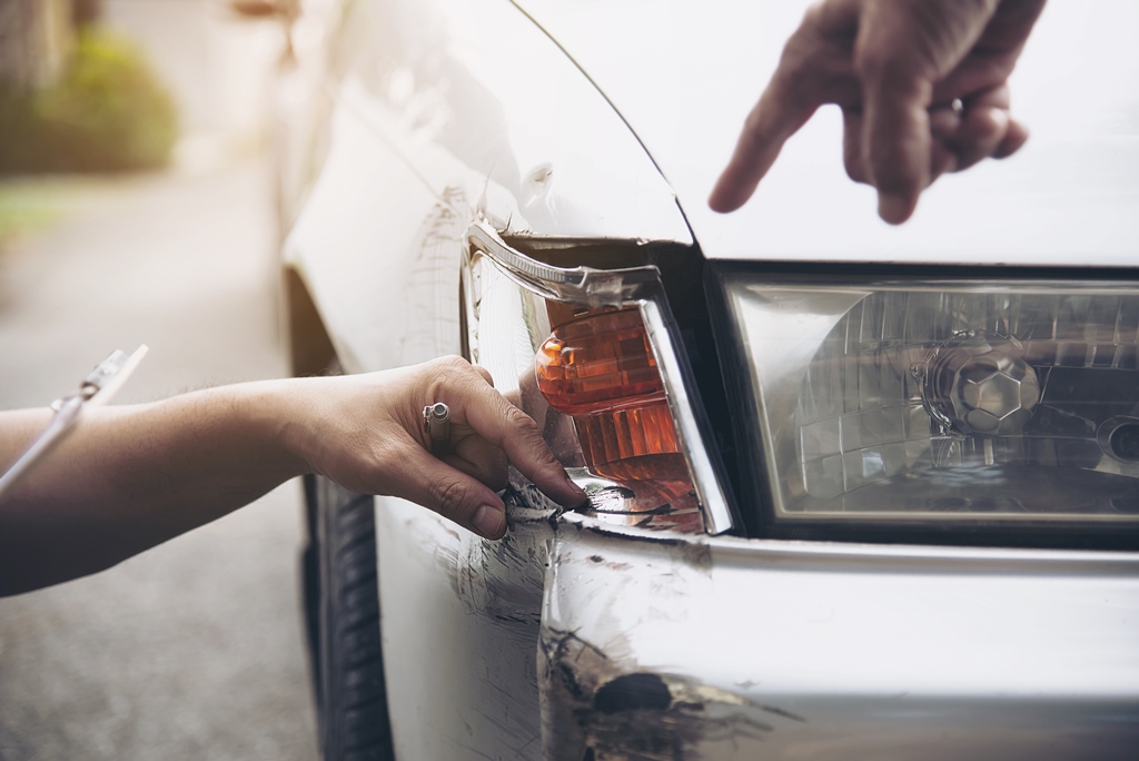 Фото В Бурятии женщине помогли вернуть деньги за разбитый автомобиль