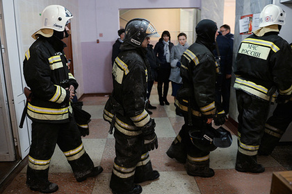 Фото Кемеровские пожарные массово подают заявления об увольнении