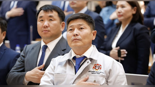 Фото Мэром Улан-Батора вновь назначен Нямбаатар 