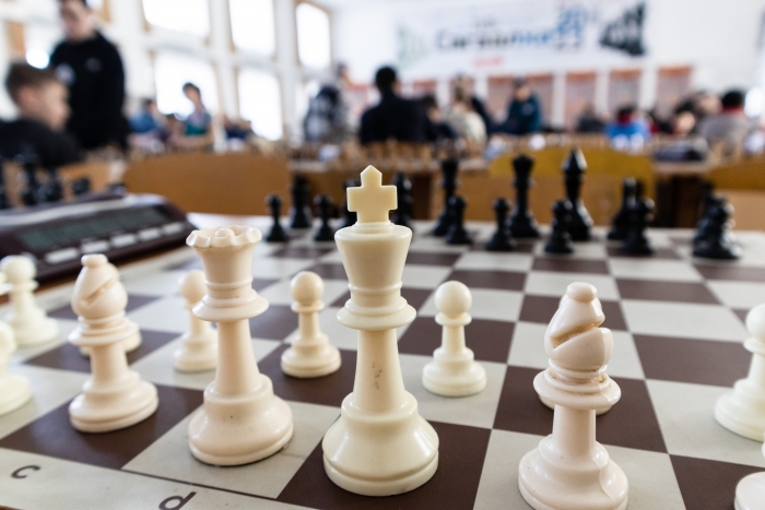 Фото Американский гроссмейстер не смог одолеть юного шахматиста из Бурятии