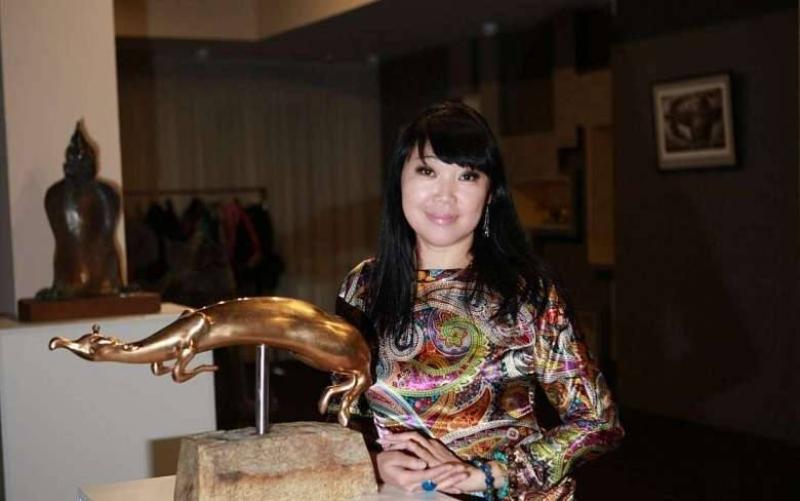 Фото Модельер из Бурятии представляет бренд одежды «SHIDE» в Милане и Париже