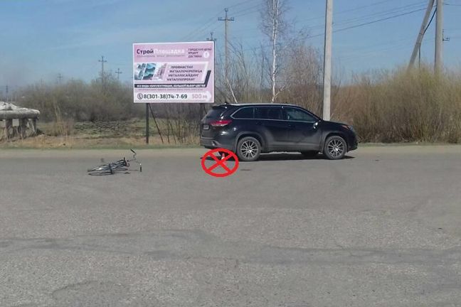 Фото Внедорожник сбил девочку на велосипеде в Бурятии