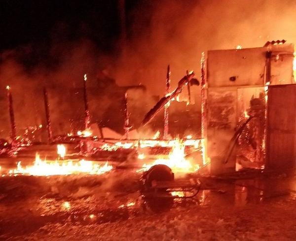 Фото В аэропорту Бурятии произошел крупный пожар (ФОТО)