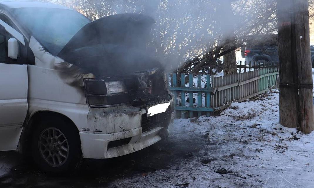 Фото В Бурятии стали чаще гореть машины и гаражи